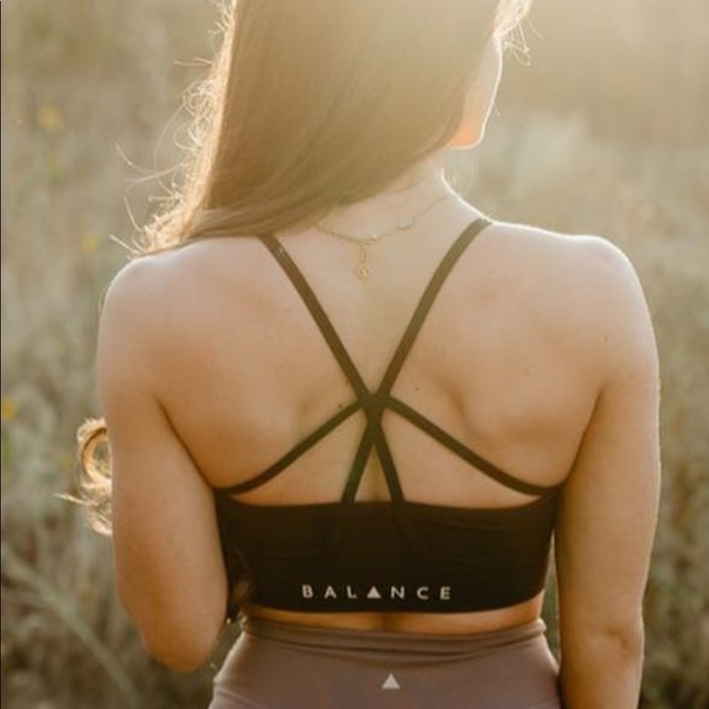 Balance Athletica- Form bra